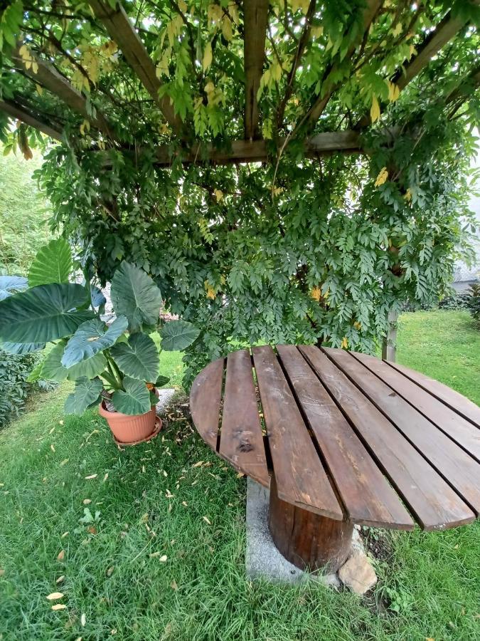 B&B Sentiero Valtellina Castello dell'Acqua Exterior foto